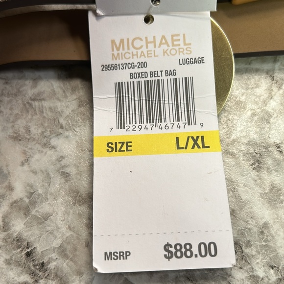 Brand NWT MK Belt Bag - Picture 16 of 16